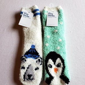 2 Pairs Old Navy Adults Cozy Socks